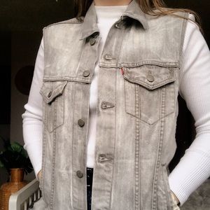 Levi’s Vest